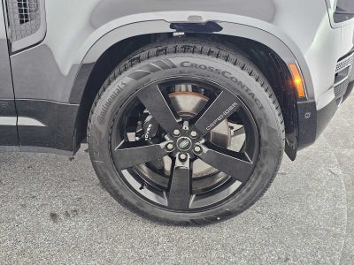 2024 Land Rover Defender V8