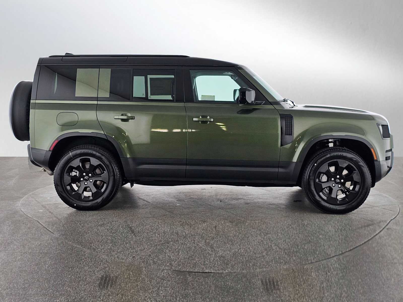 2026 Land Rover Defender S