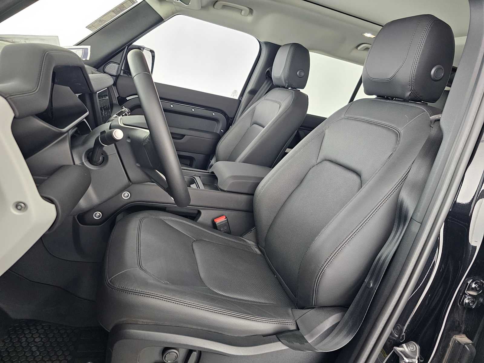 2024 Land Rover Defender S