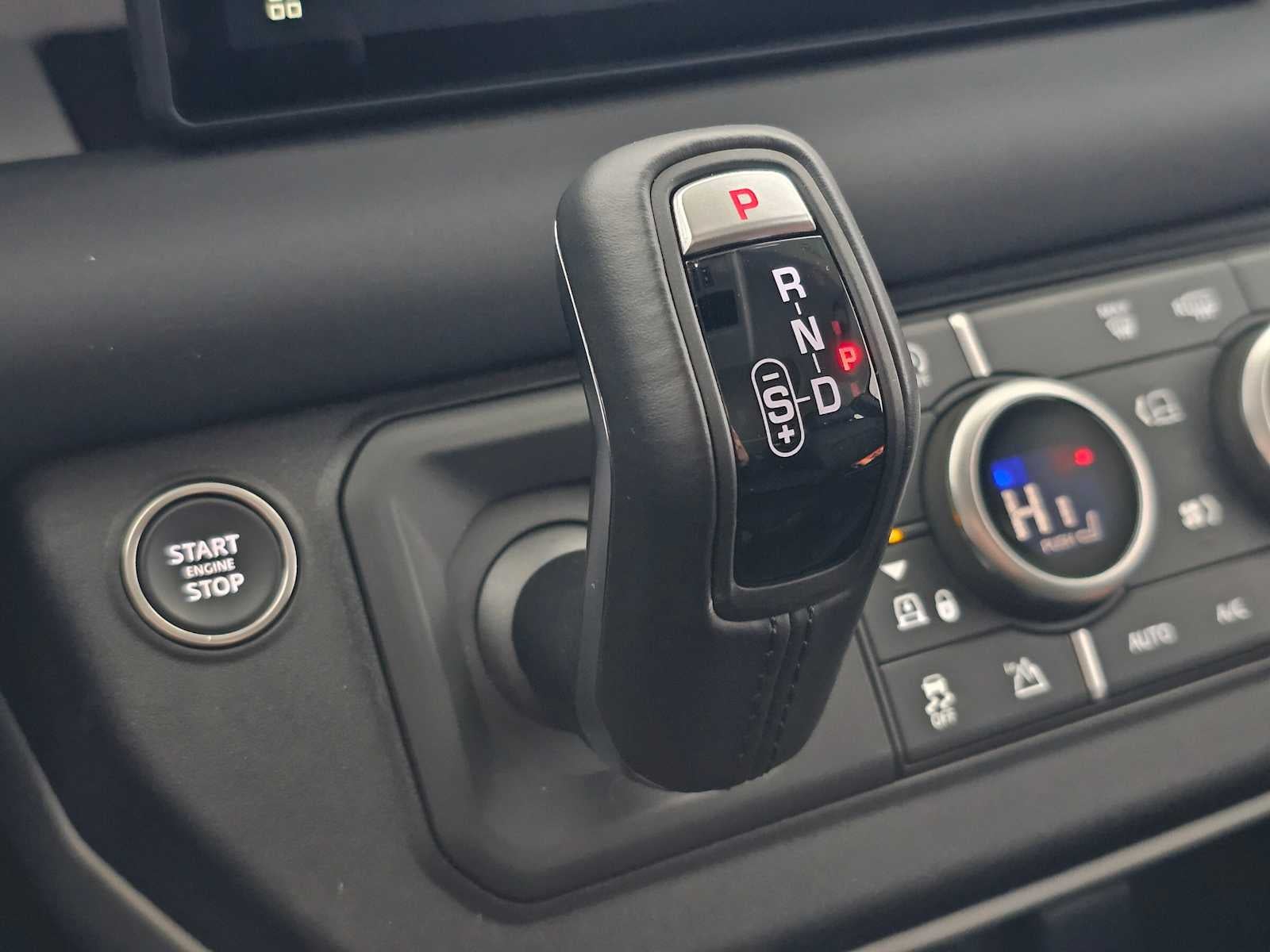 2024 Land Rover Defender S