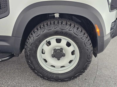 2024 Land Rover Defender S