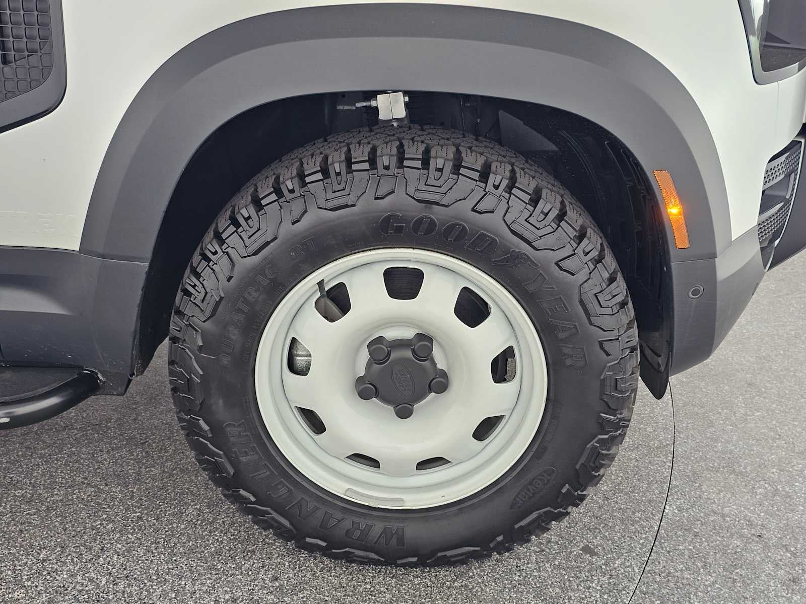 2024 Land Rover Defender S