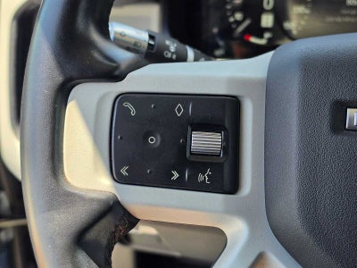 2022 Land Rover Defender SE