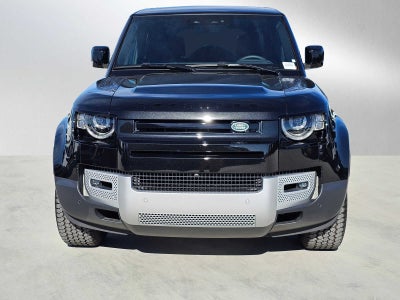 2024 Land Rover Defender SE