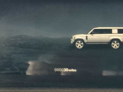2023 Land Rover Defender SE
