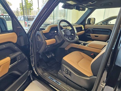 2026 Land Rover Defender V8