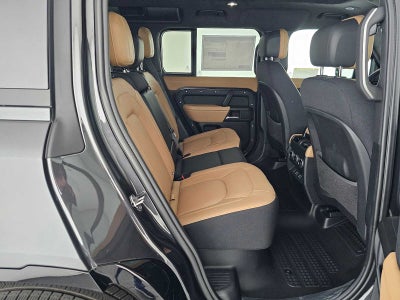 2026 Land Rover Defender V8