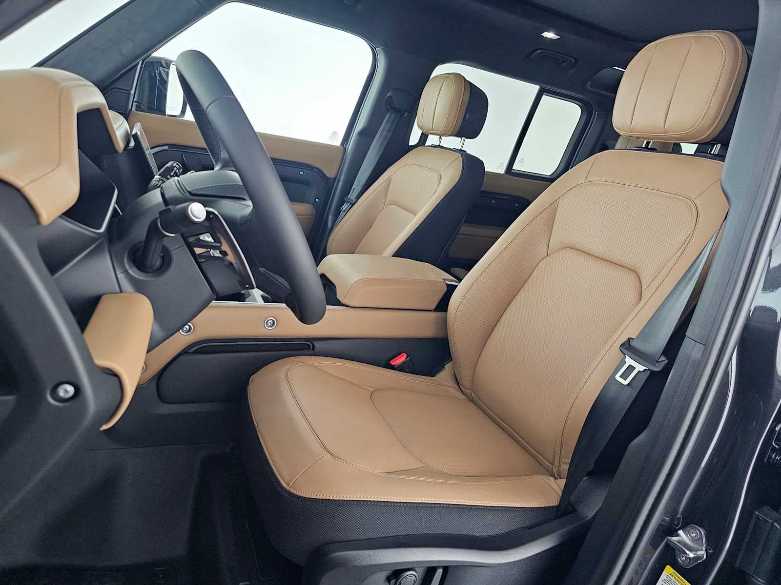 2026 Land Rover Defender V8