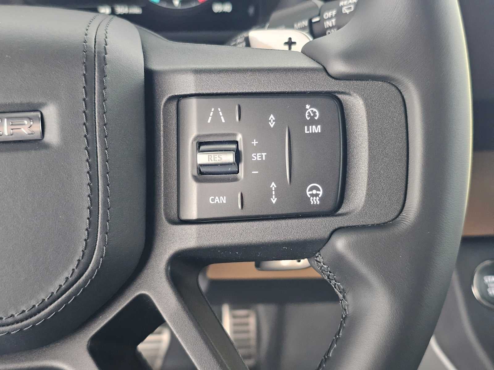 2026 Land Rover Defender V8
