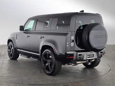 2026 Land Rover Defender V8