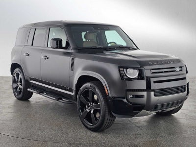 2026 Land Rover Defender V8