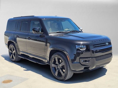2026 Land Rover Defender V8