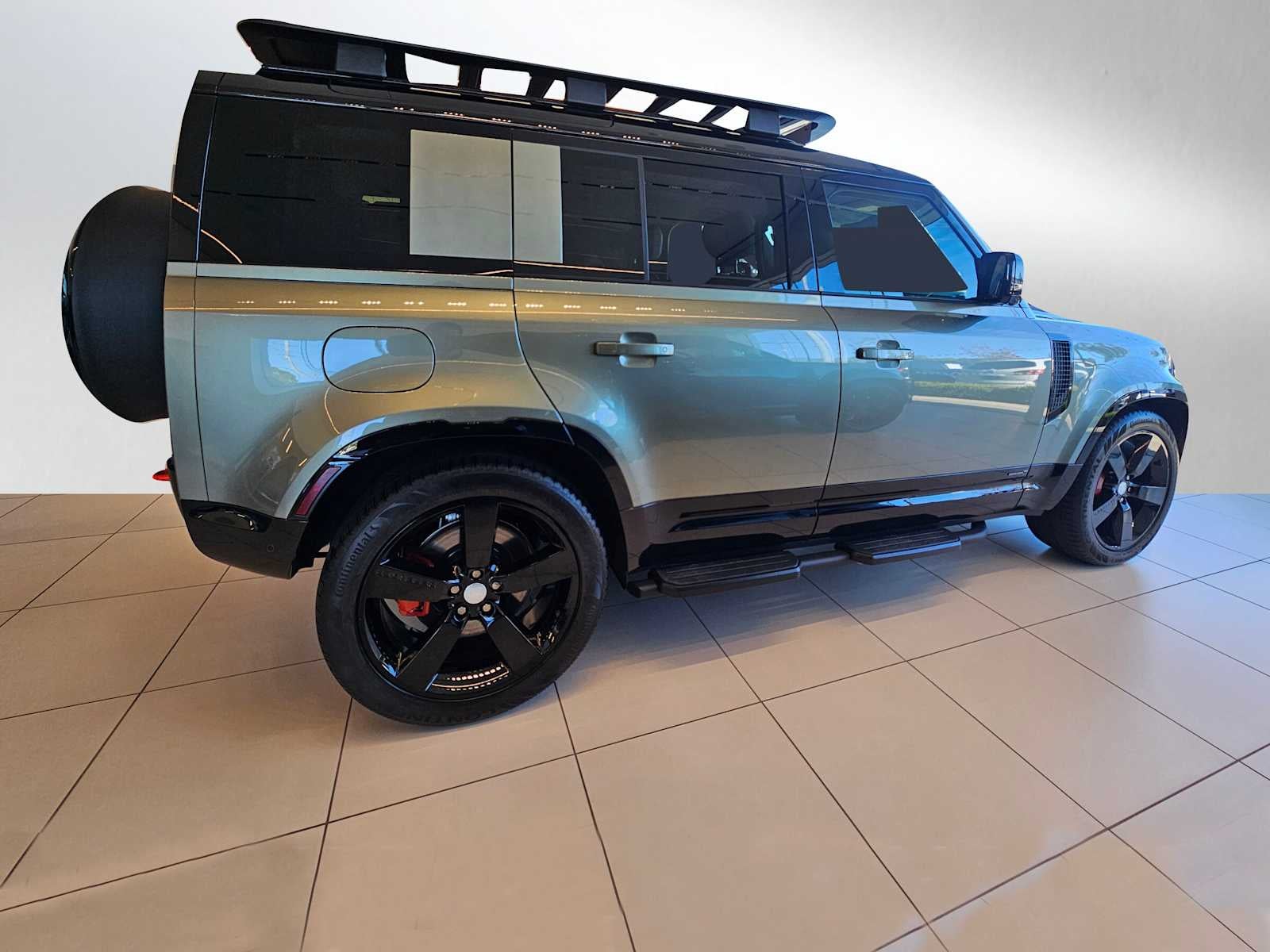 2025 Land Rover Defender X