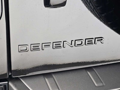 2026 Land Rover Defender OCTA