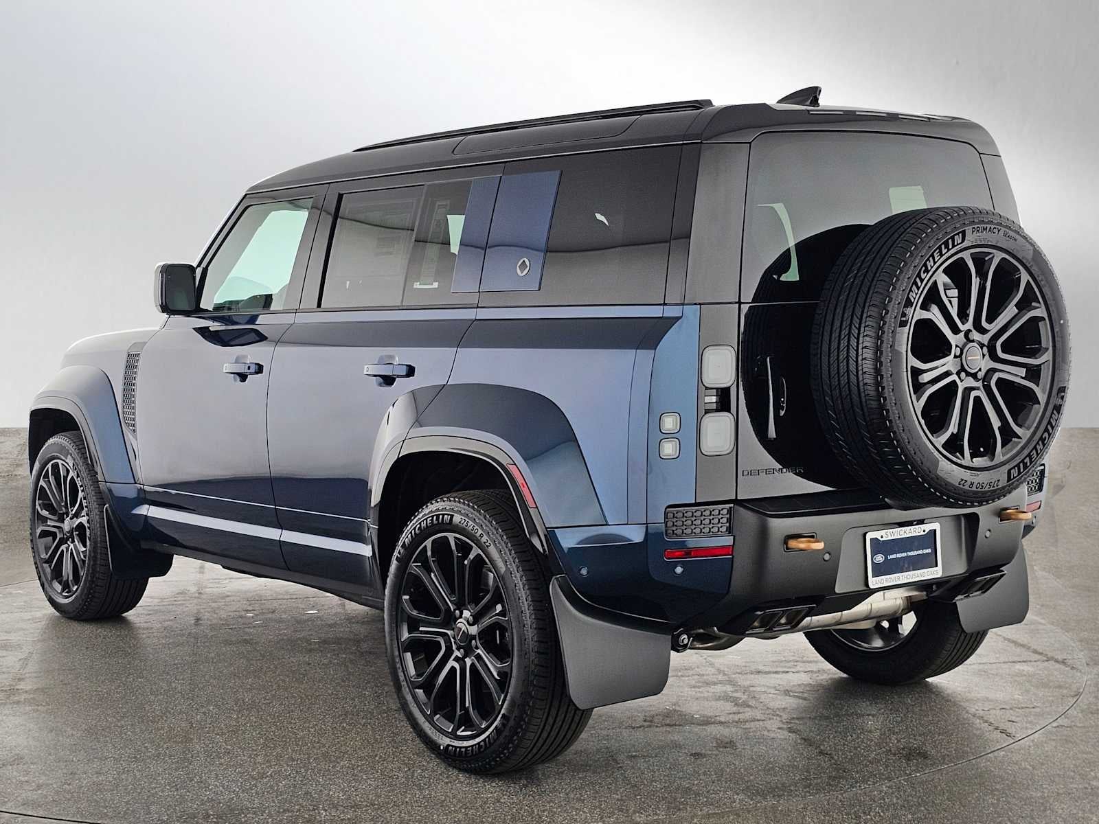 2026 Land Rover Defender OCTA