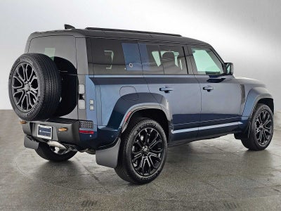 2026 Land Rover Defender OCTA