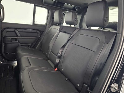 2026 Land Rover Defender OCTA Black