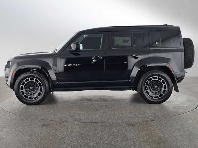 2026 Land Rover Defender OCTA Black