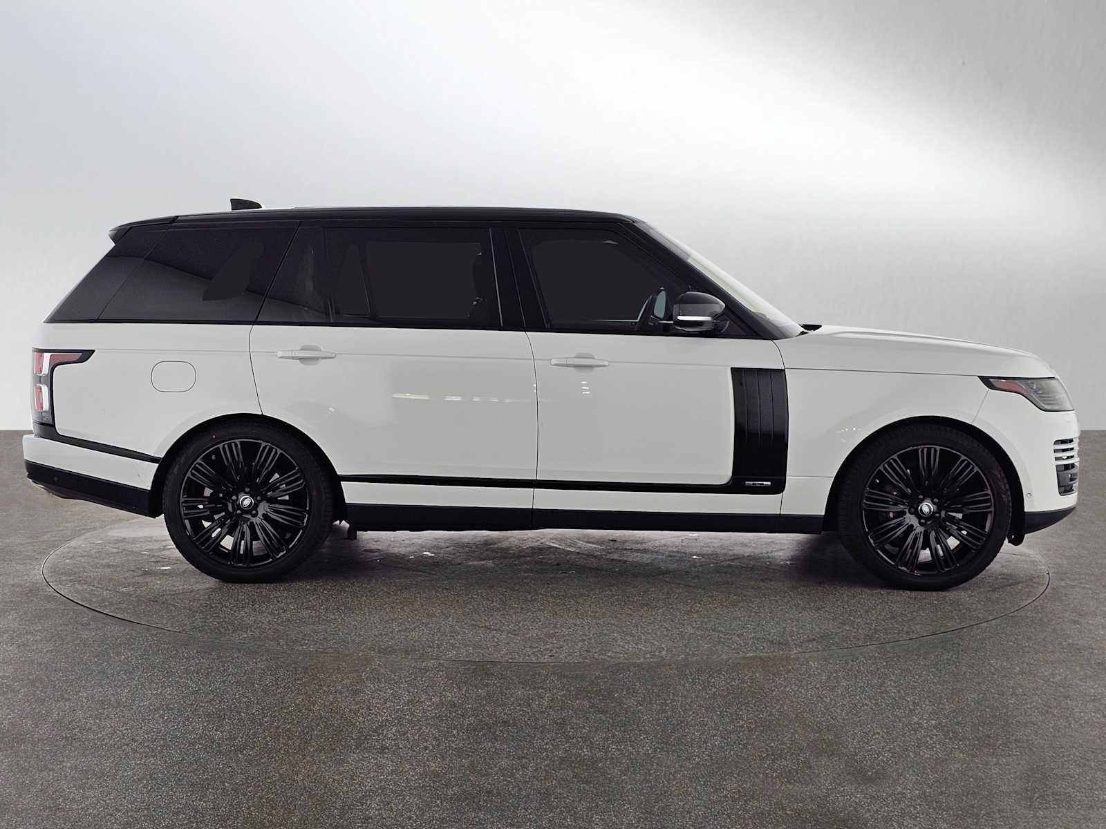 2020 Land Rover Range Rover LWB