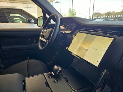 2026 Land Rover Range Rover SV Black
