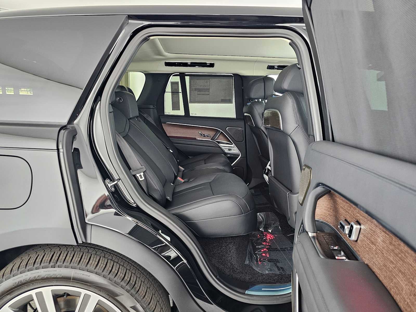 2025 Land Rover Range Rover Autobiography