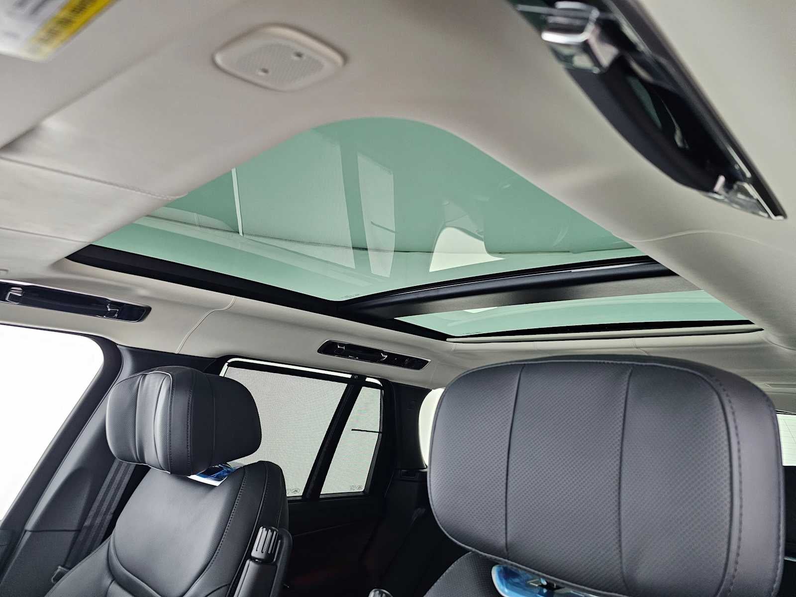 2025 Land Rover Range Rover Autobiography