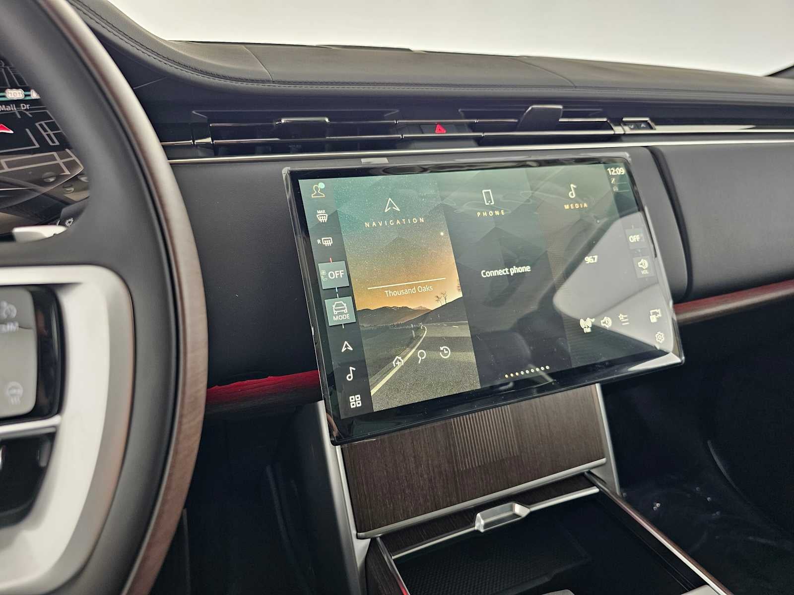 2025 Land Rover Range Rover Autobiography