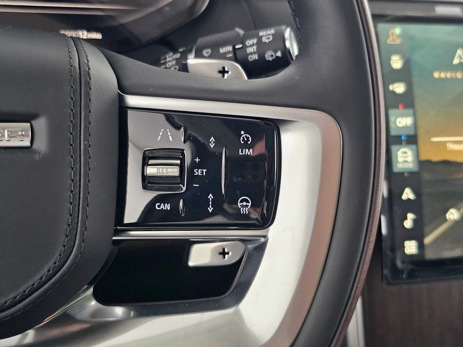 2025 Land Rover Range Rover Autobiography