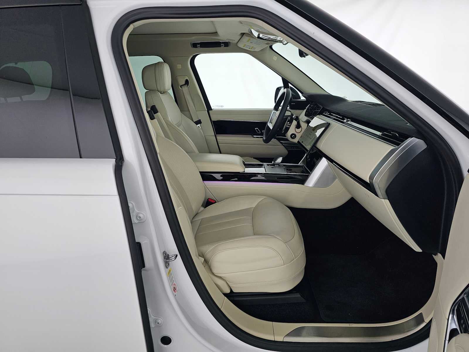 2024 Land Rover Range Rover SE