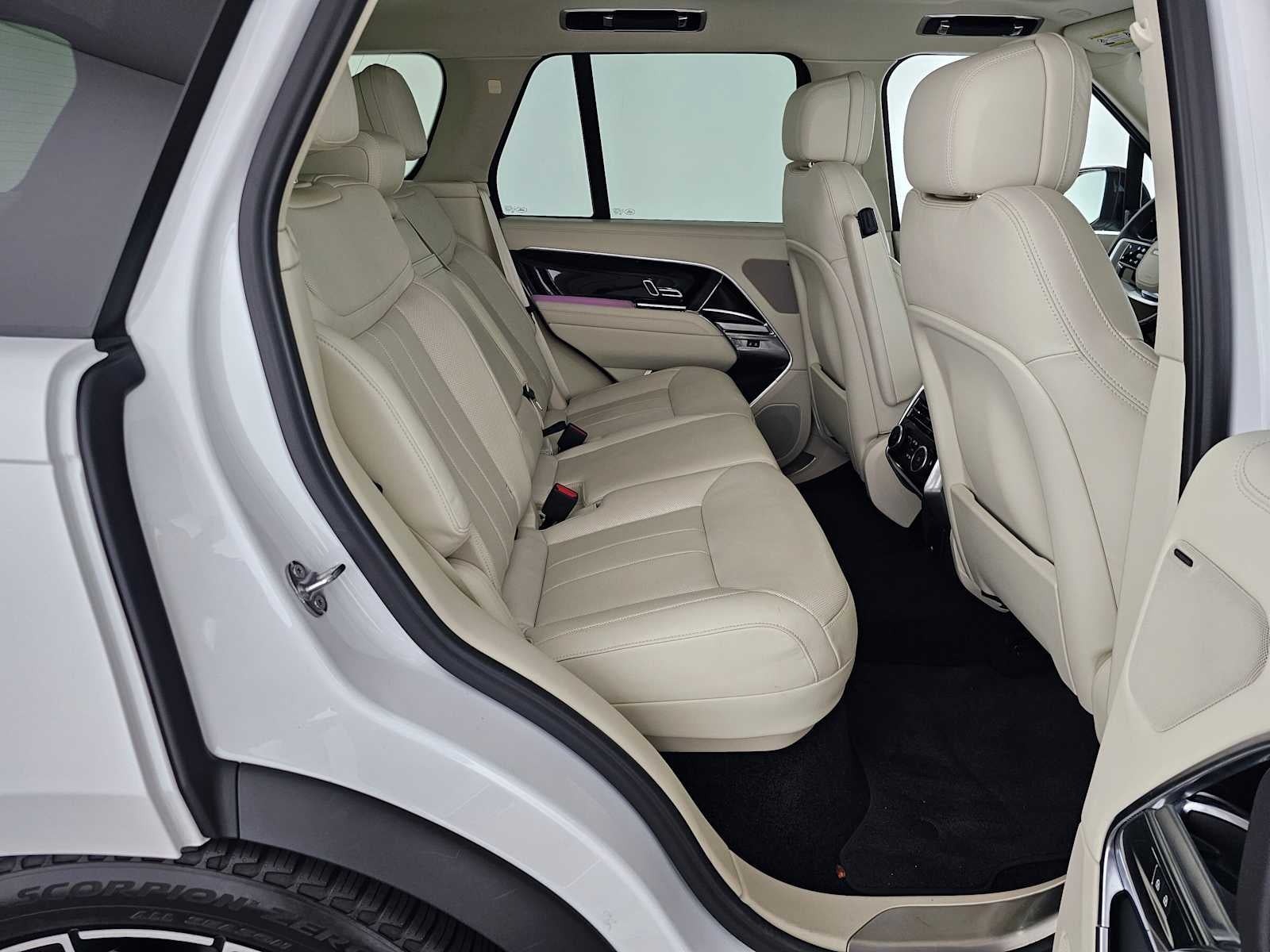 2024 Land Rover Range Rover SE