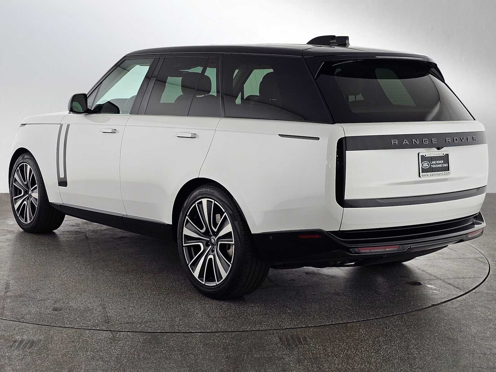 2024 Land Rover Range Rover SE