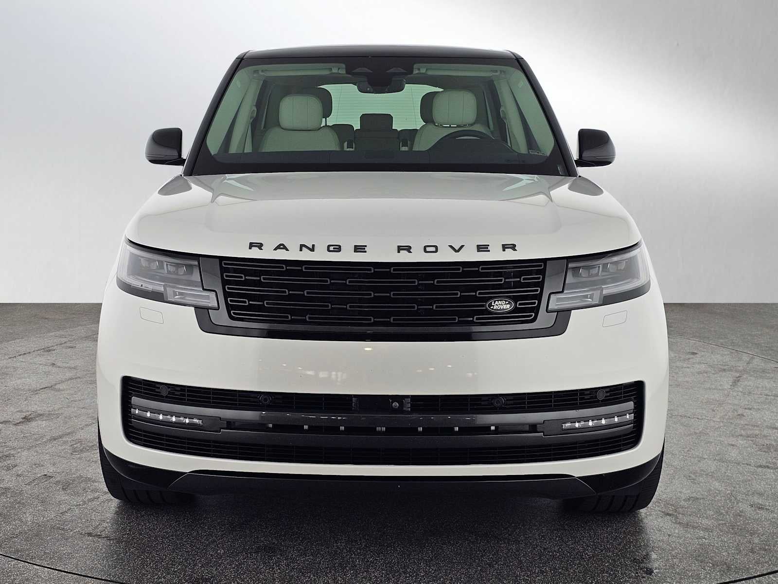 2024 Land Rover Range Rover SE
