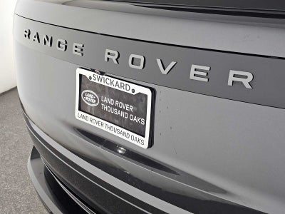 2025 Land Rover Range Rover SE