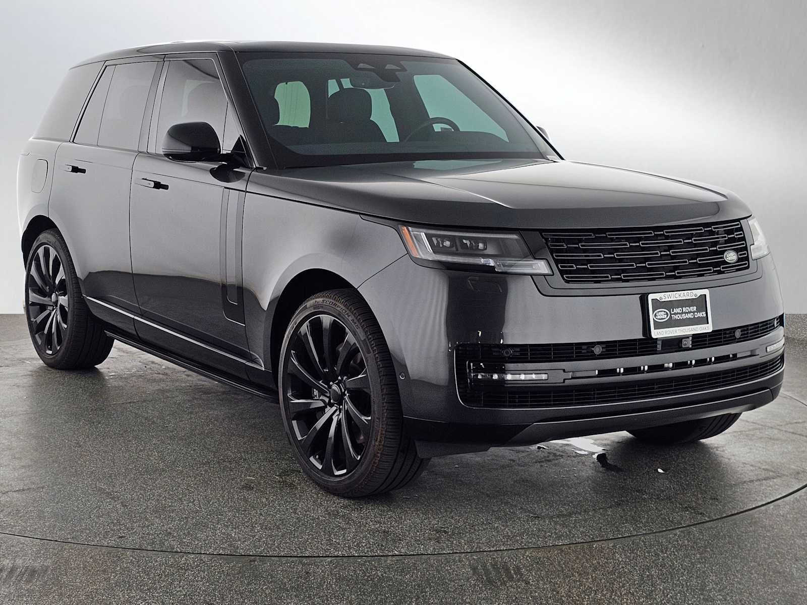 2025 Land Rover Range Rover SE