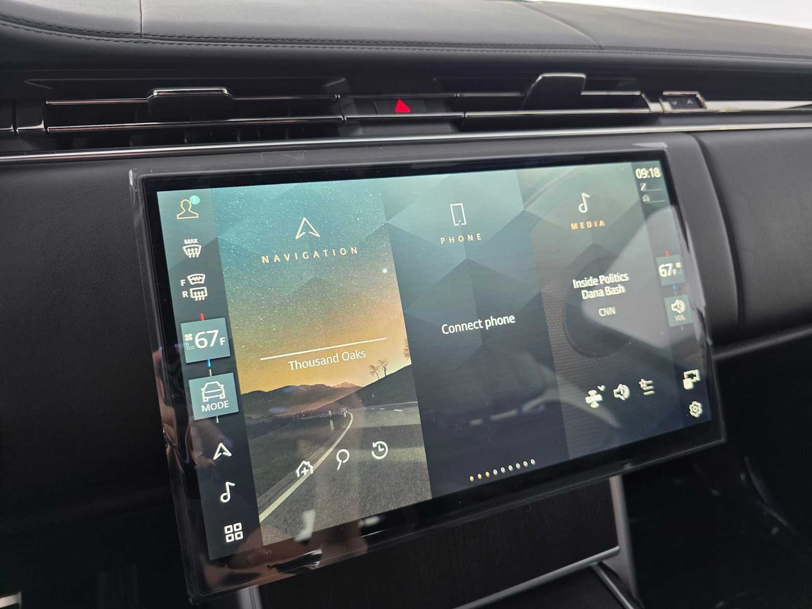 2025 Land Rover Range Rover SE