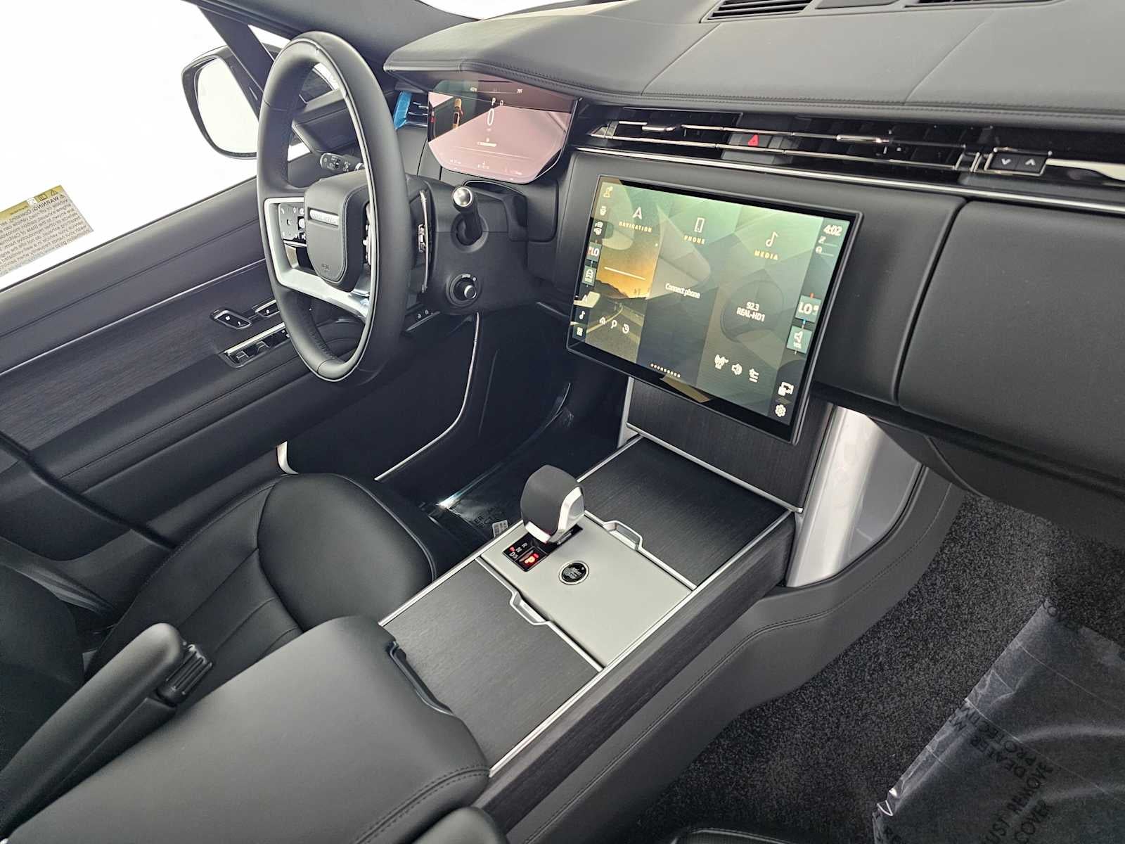 2025 Land Rover Range Rover SE