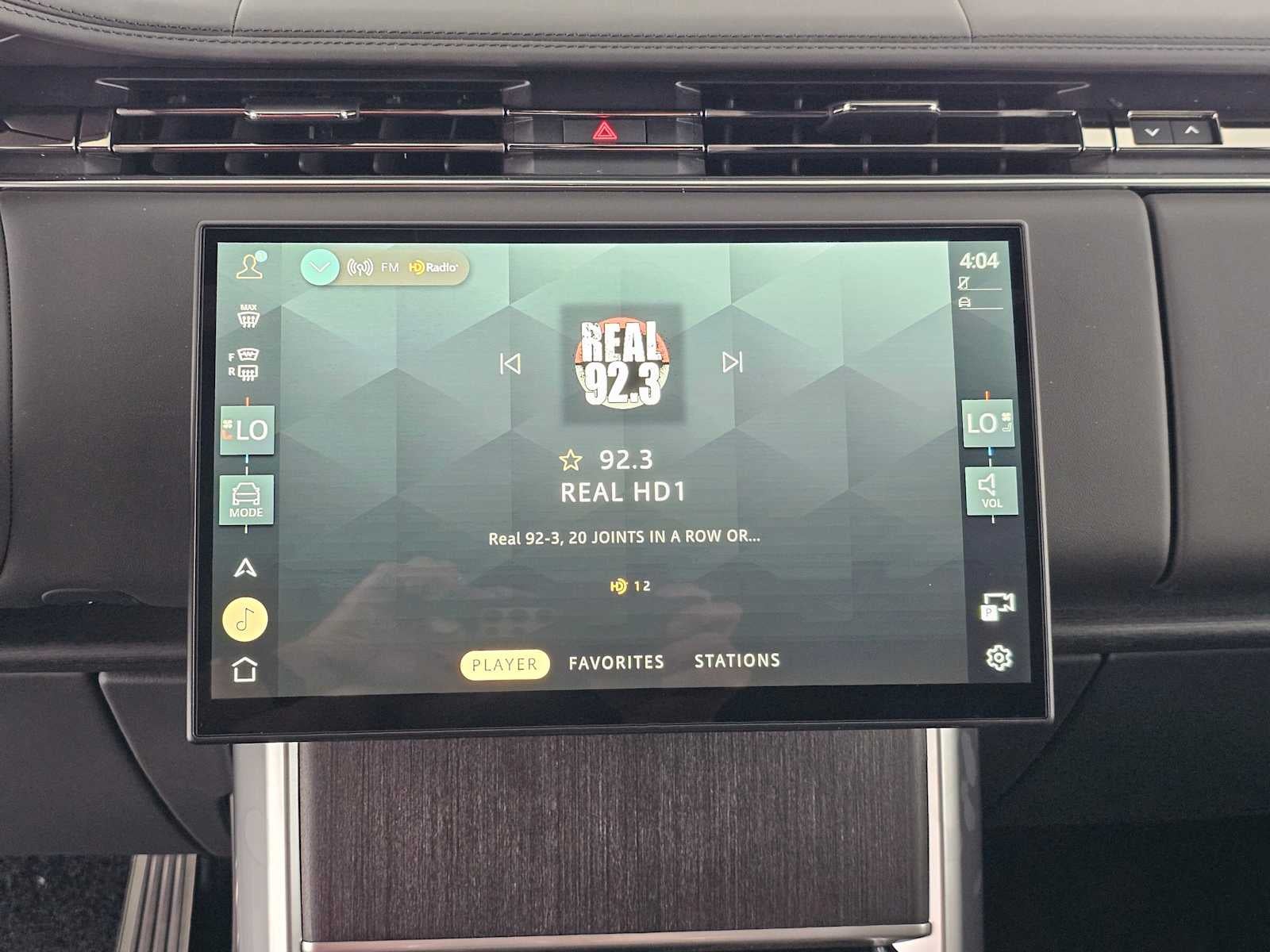 2025 Land Rover Range Rover SE