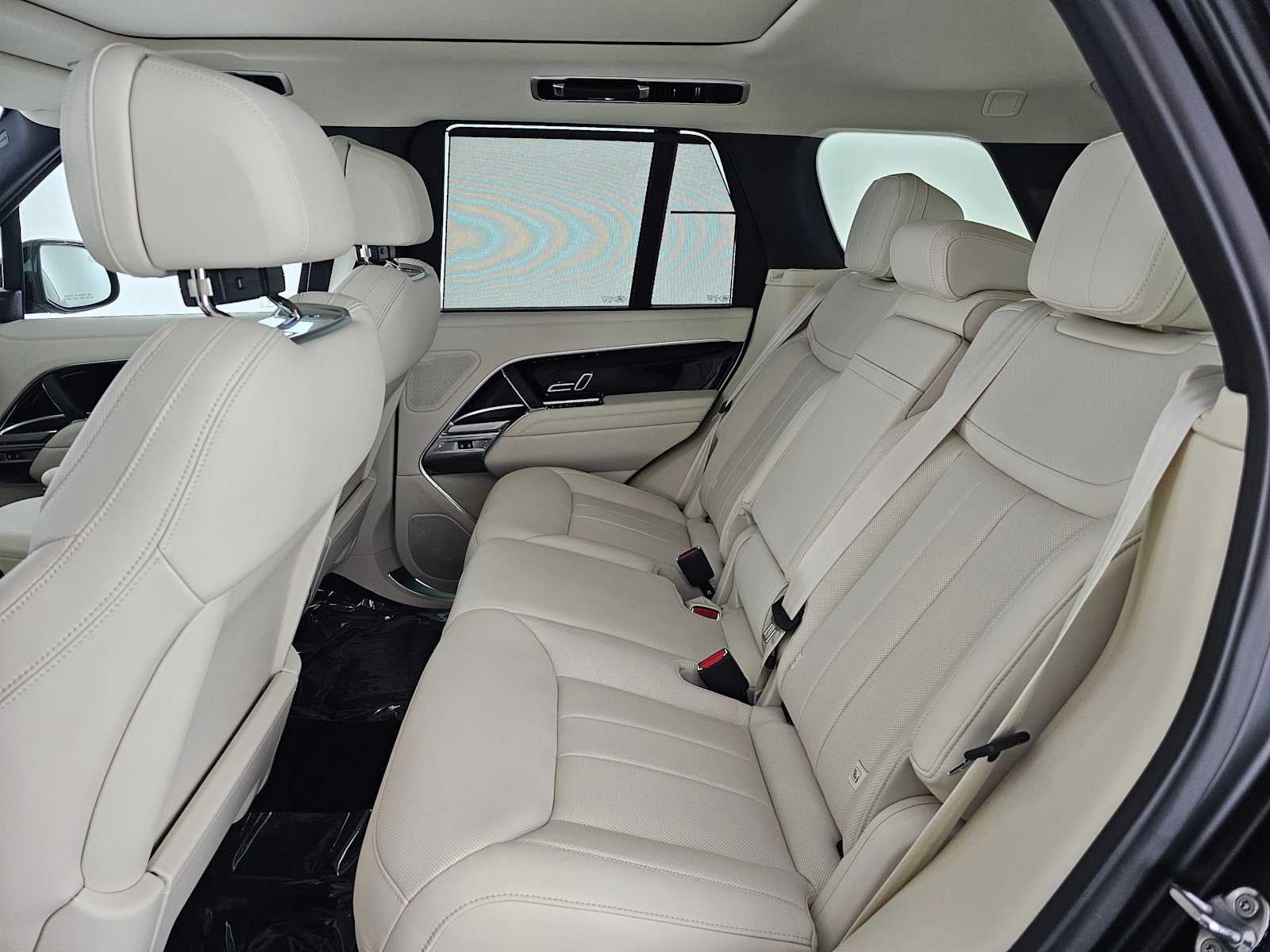 2026 Land Rover Range Rover SE