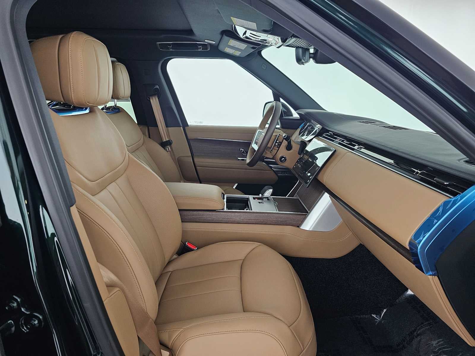 2026 Land Rover Range Rover SE