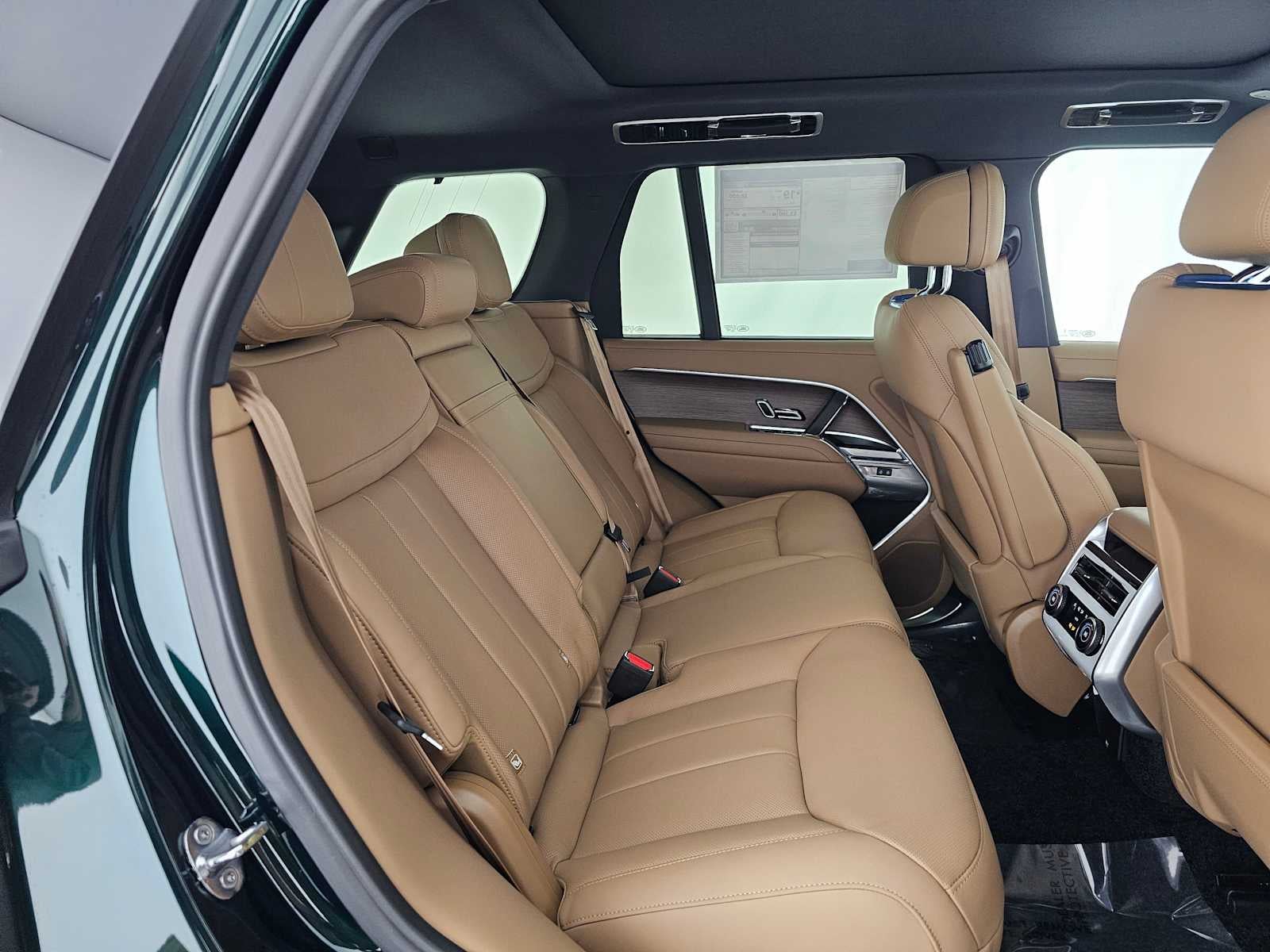 2026 Land Rover Range Rover SE