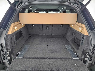 2026 Land Rover Range Rover SE