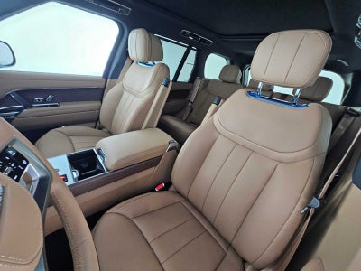 2026 Land Rover Range Rover SE