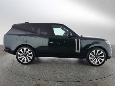 2026 Land Rover Range Rover SE