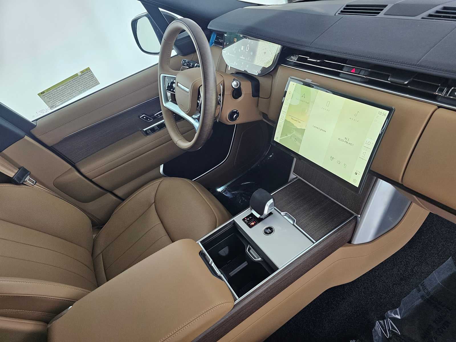 2026 Land Rover Range Rover SE