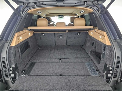 2026 Land Rover Range Rover SE