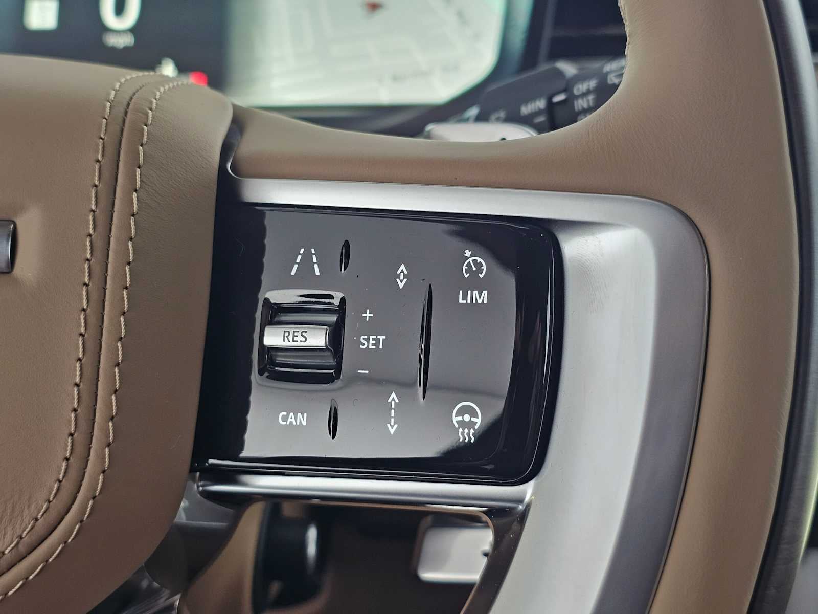 2026 Land Rover Range Rover SE