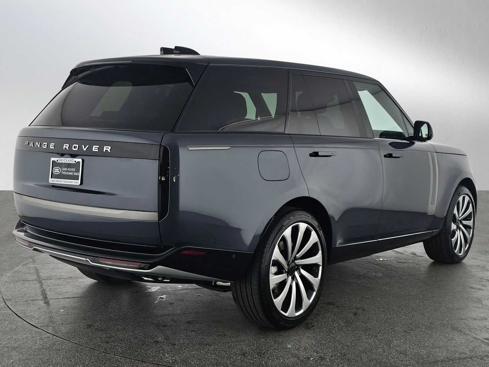 2026 Land Rover Range Rover SE