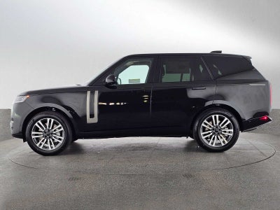 2026 Land Rover Range Rover SE