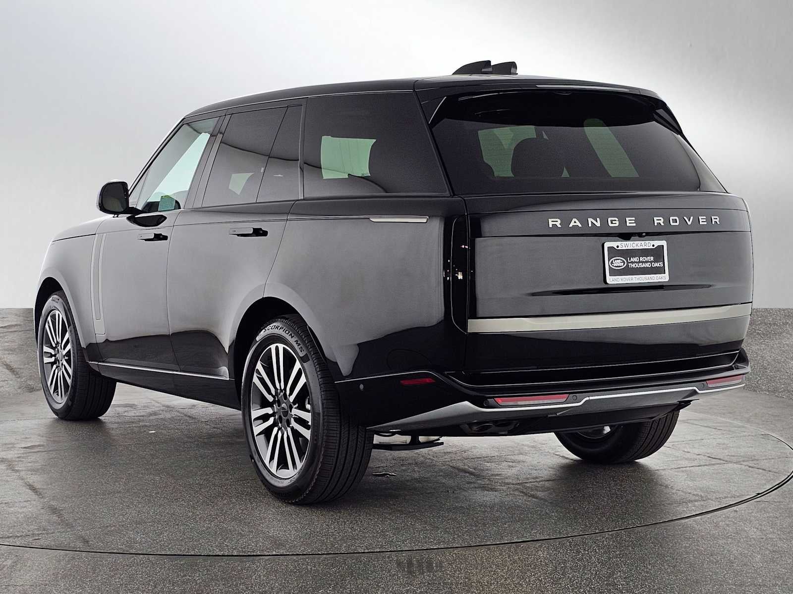 2026 Land Rover Range Rover SE