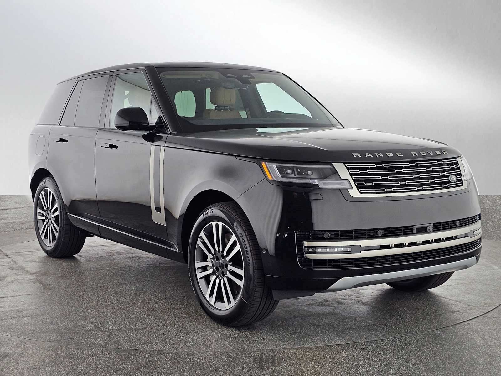 2026 Land Rover Range Rover SE